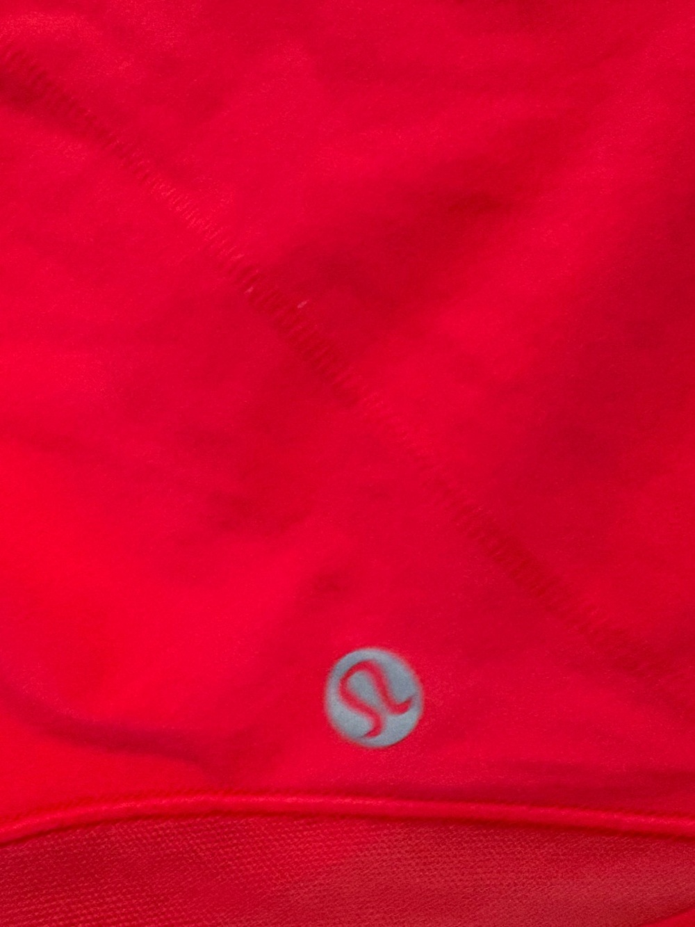 Women' Red Hotty Hot Lululemon Shorts Size 12 - Picture 4 of 5